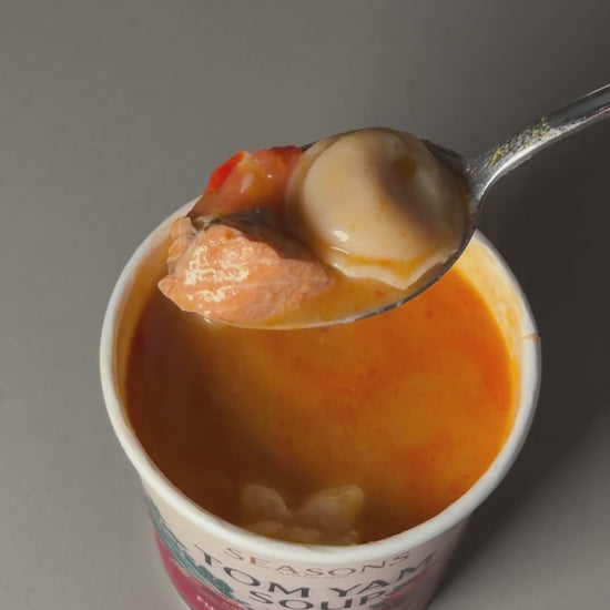 SEASONS Tom Yum soup with salmon dumplings